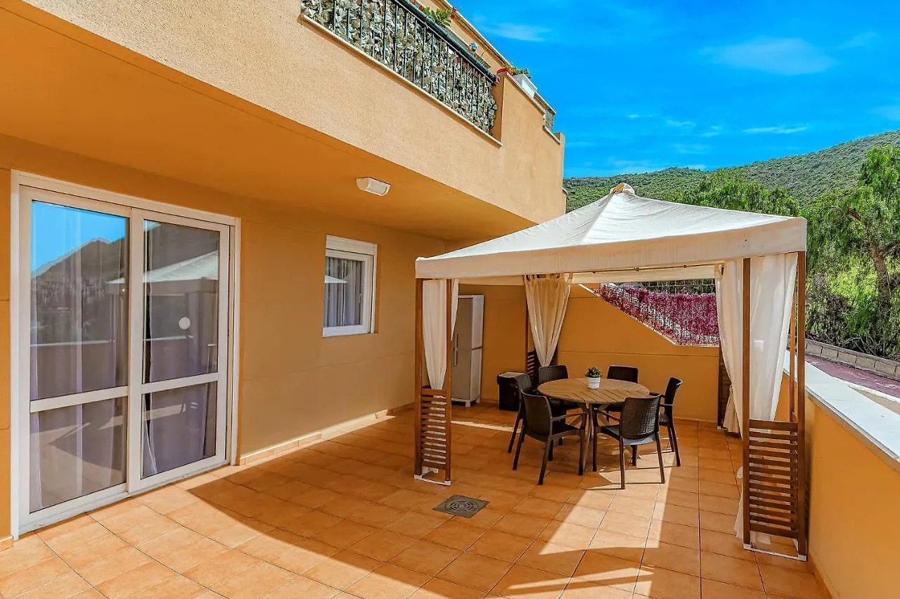2-Bed Amazing Ocean View Apartment Costa Adeje إسبانيا